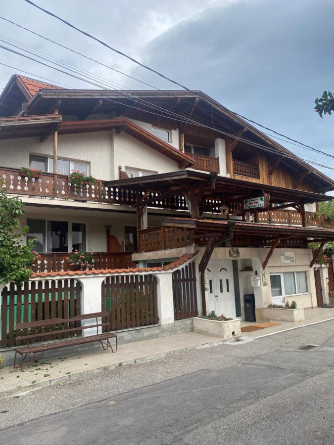 Family Hotel Zdravets Sofia Ngoại thất bức ảnh